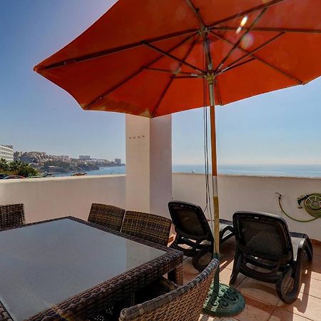 082 - Stunning Sea Views Beachfront Apartment Бенальмадена Экстерьер фото